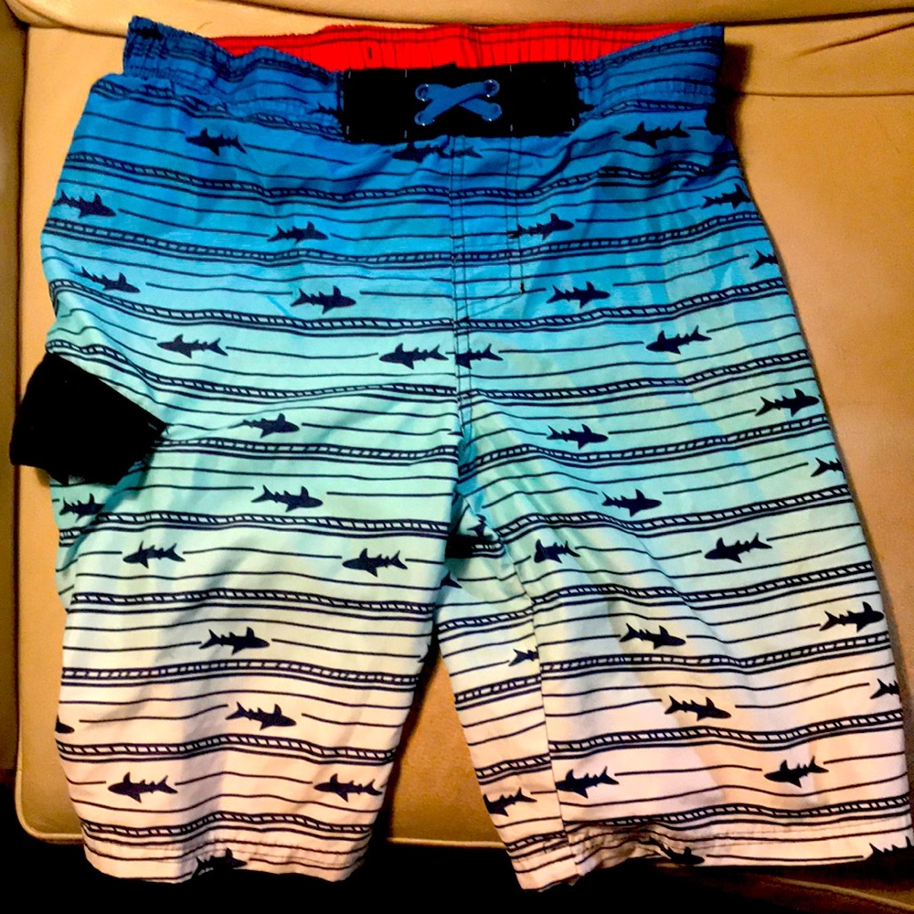 XL boys shark design boardshorts/bathing suit